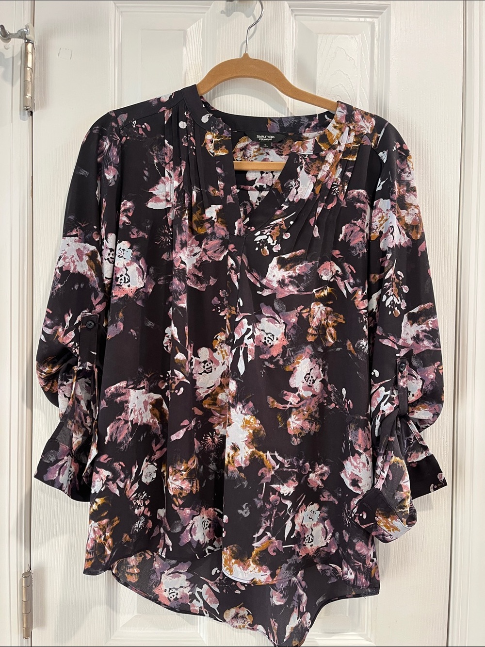 Vera Wang Floral V-Neck Blouse - Black & Pink